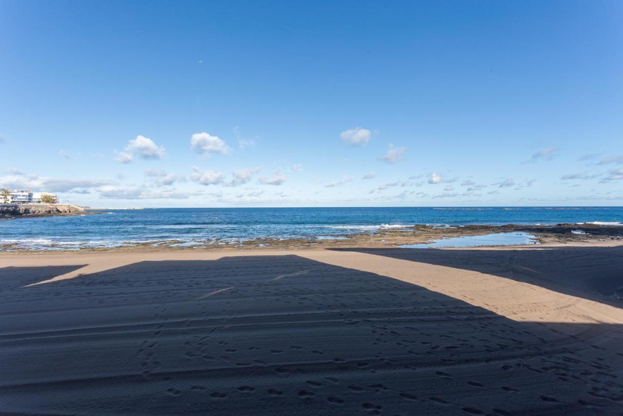 Front Line Beach With Fantastic Terrace. Telde Exteriör bild